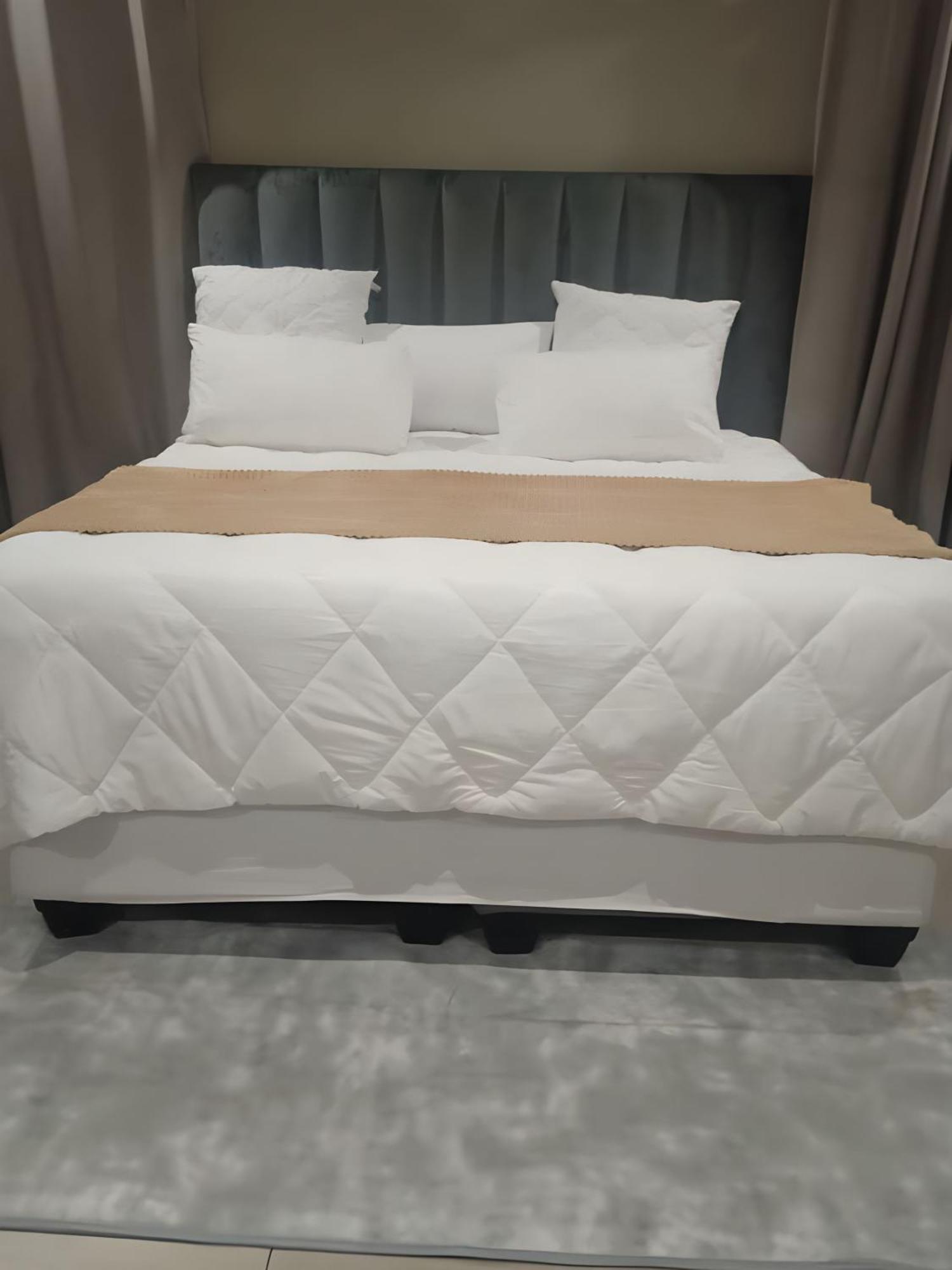 Elegant Guest House Matsapha Екстер'єр фото